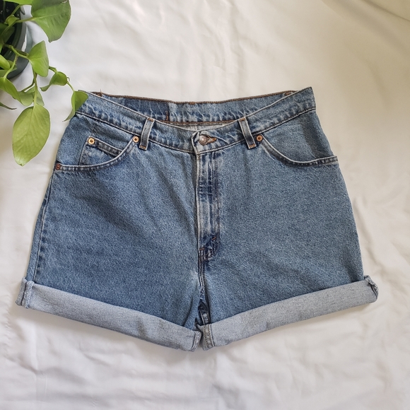Levi's Pants - 90s Vintage Levi's 950 High Rise Mom Shorts